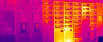 Inspeção termográfica em painéis elétricos
